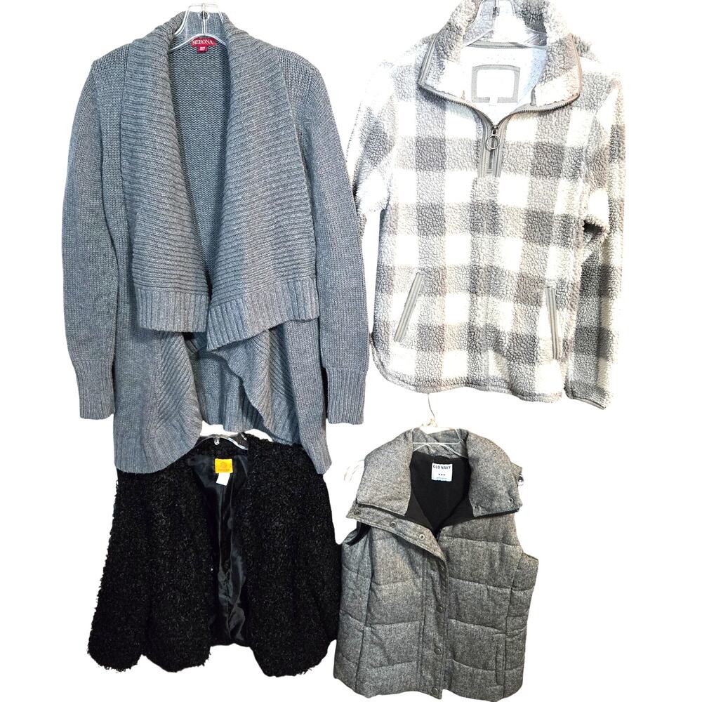 Women's Medium M 8 10 Coats Jackets Cape Vest Winter Wholesale Bulk Lot of 4